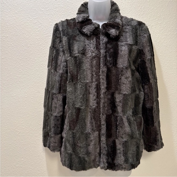 Betsey Johnson Jackets & Blazers - Rare Find! Betsey Johnson Women's Faux Fur Jacket Black/Gray Medium NWT